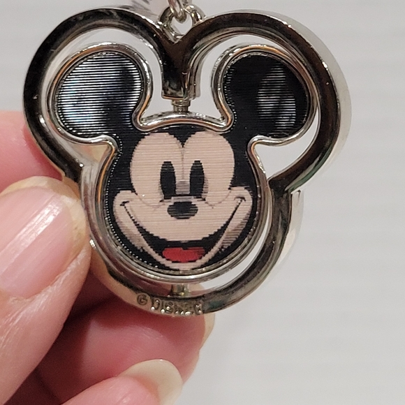 Mickey Mouse key chain key ring Spinner NWT - Picture 3 of 8